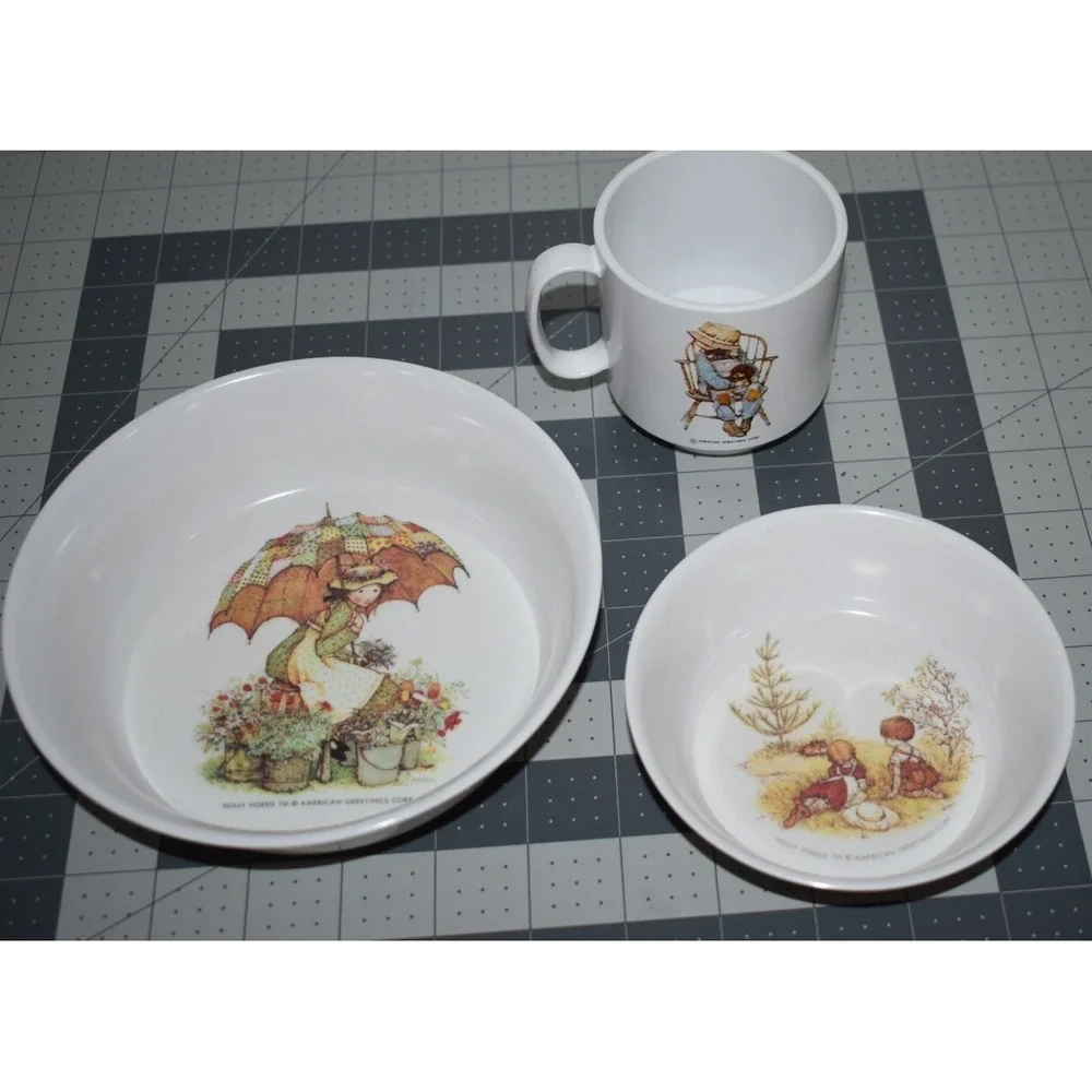 1972 Holly Hobbie American Greetings Kids‎ Play Dishes Plate Mug Cup Dish Oneida